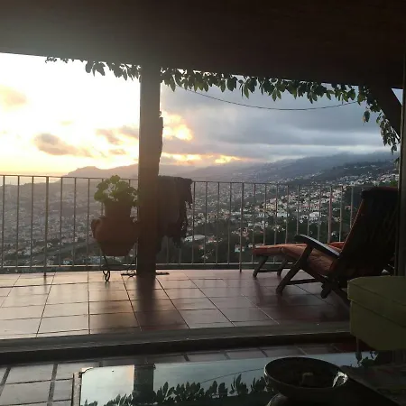 Vila Holiday House 4 You *