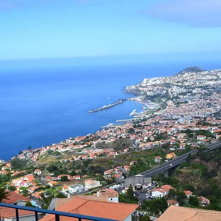 Holiday House 4 You Vila Funchal (Madeira)